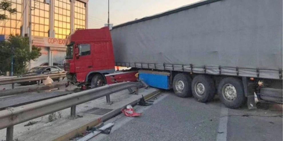 Ο δήμαρχος αδελφός του οδηγού της μοιραίας νταλίκας – Τι δηλώνει για το δυστύχημα (Βίντεο)